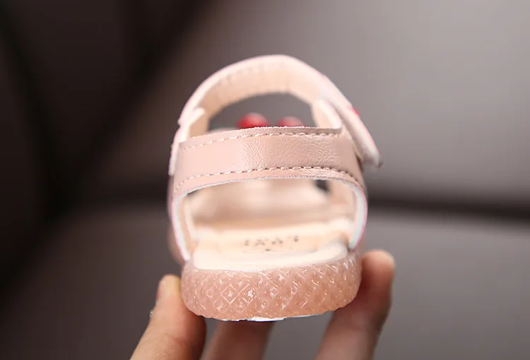 14295649789_448709522