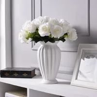Modern Minimalist Europe Style Ceramic Flower Vase Ornaments Creative Tabletop Flower White Vase Home Christmas Decoration 1