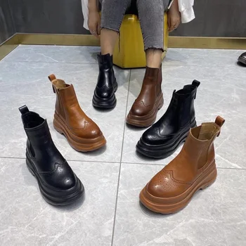 

Leather retro polished Brock carved platform platform boots wedge heel ankle boots motorcycle boots Martin boots women's boots