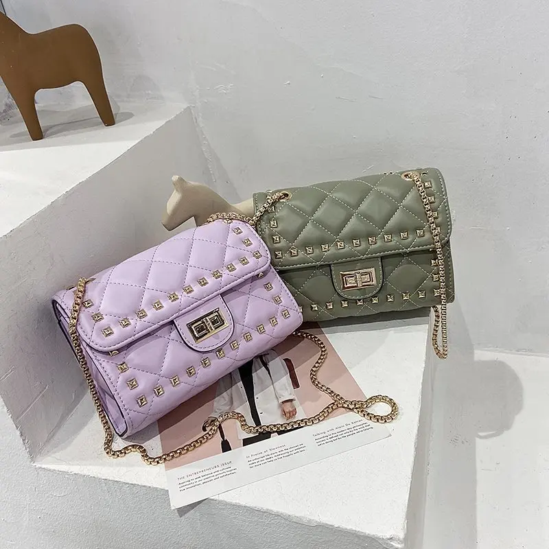 

Luxury bag Fashion solid color PU leather rivet chain soft shoulder shoulder shoulder bag designer 2020 New Bag Messenger Bag