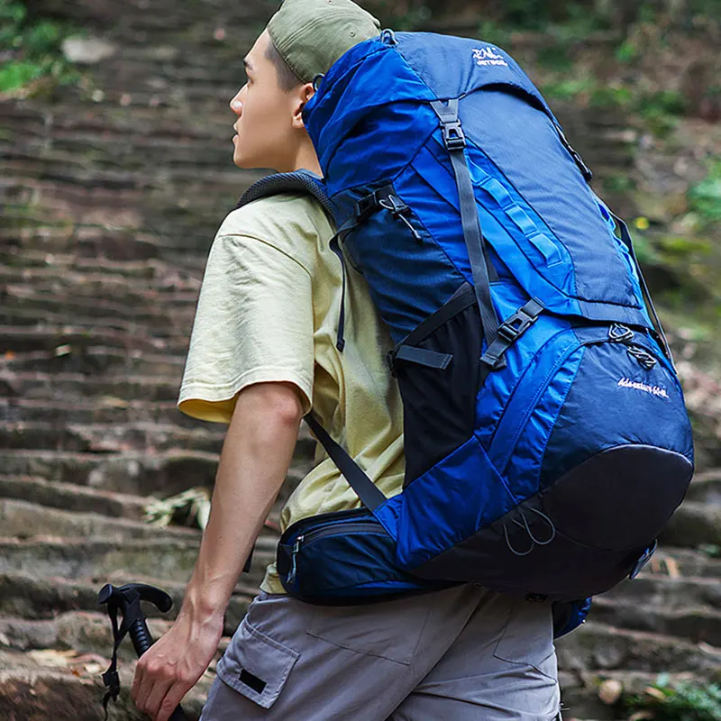 daypacks de viagem com capa de chuva