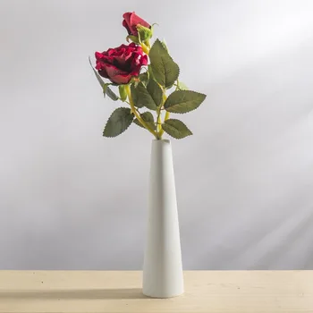 

Small Vase Ornaments In The Living Room Flowers In The Rose Simple Ceramic Table Decorated with White Literary and White Porcela