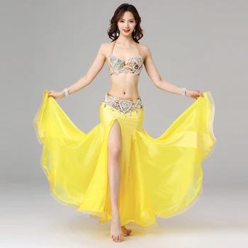 

Belly Dance Practice Clothes Summer New Female Sexy Rhinestones Yarn Halter Split One-Piece Dress Performance Clothing