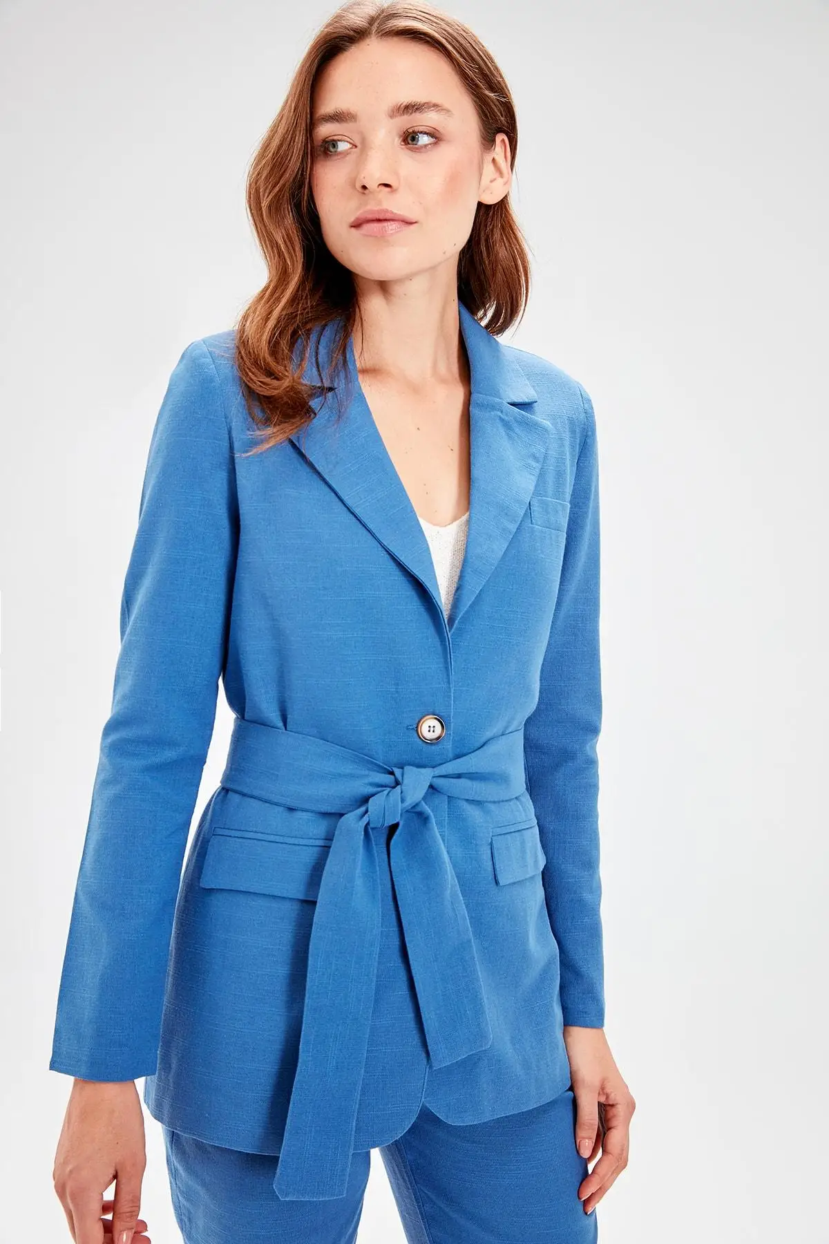 

Trendyol Indigo Arched Jacket TWOAW20CE0046