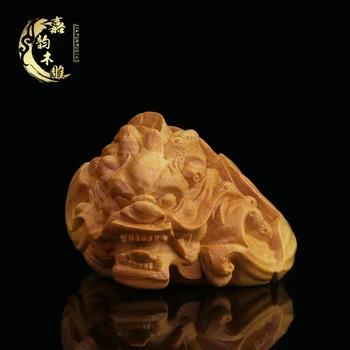 

Sculpture Crafts Boxwood carving Home accessories Chinese gods and beasts Wooden artwork Dragon Fish Gift Tea table ornaments