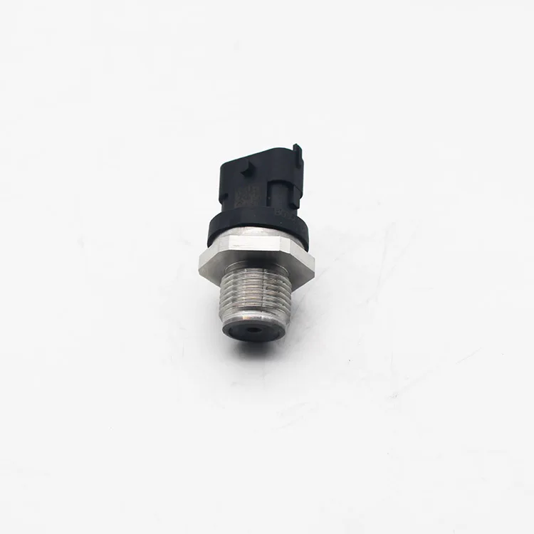 Датчик давления топлива common rail 0281002841 | Автомобили и мотоциклы