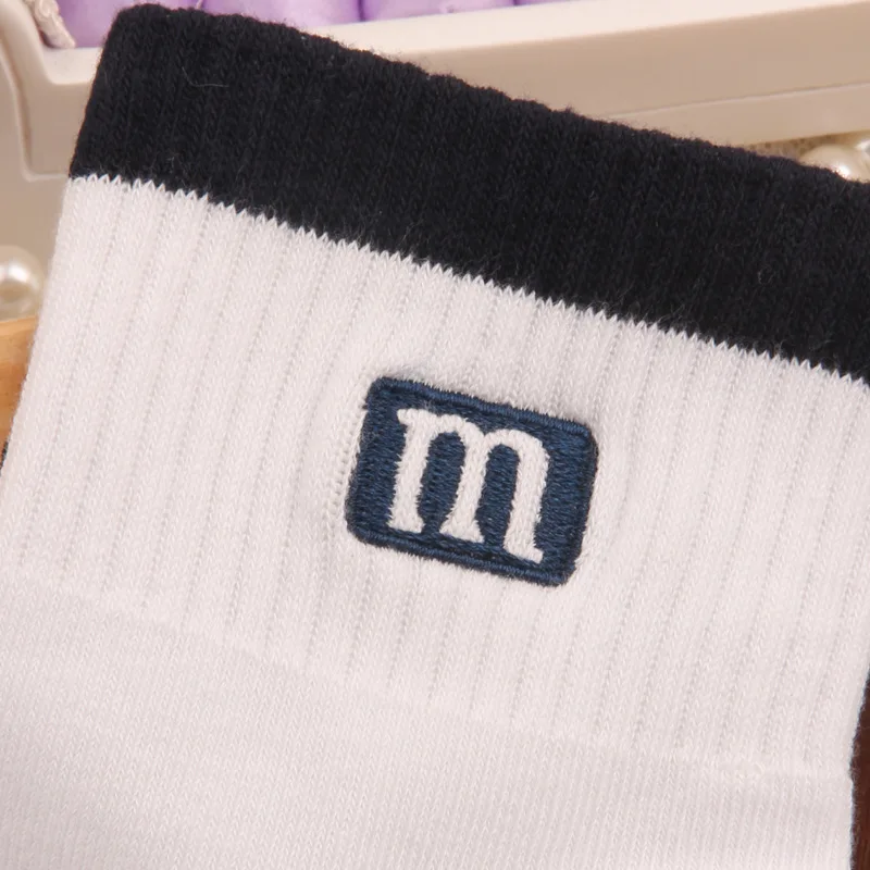 2111839522_2105399805