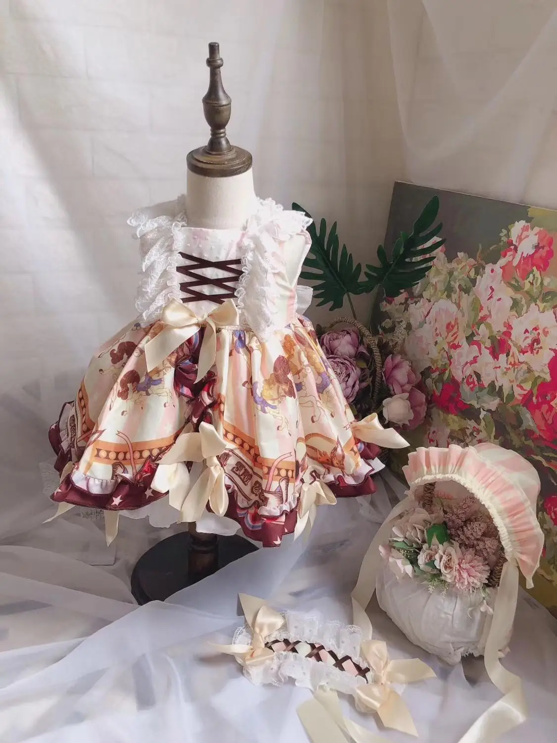 

4PCS Baby Girl Summer Autumn Chocolate Horse Sleeveless Europe Vintage Spanish Lolita Princess Ball Gown Dress Girl Party Dress