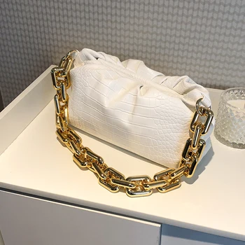 

NEW Original Design Fashion Cloud Bag Armpit Bag Handbag & Elegant Chain Shoulder Bag Width 30cm Height 15cm Thickness 10cm