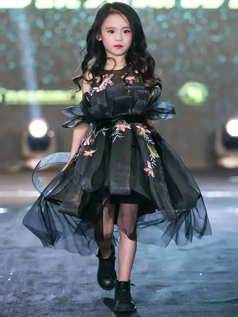Girls Dress Black Children Ball Gown Catwalk Performance Dress