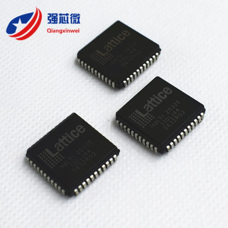 ISPLSI2032E 110LJ44 ISPLSI2032E 110LJ ISPLSI2032E Integrado Chip IC original