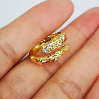 

Europe and America Retro Zircon Crystal Paved 18k Gold Plated Snake Rings For Women Adjustable Animal Halloween Ring Accessories