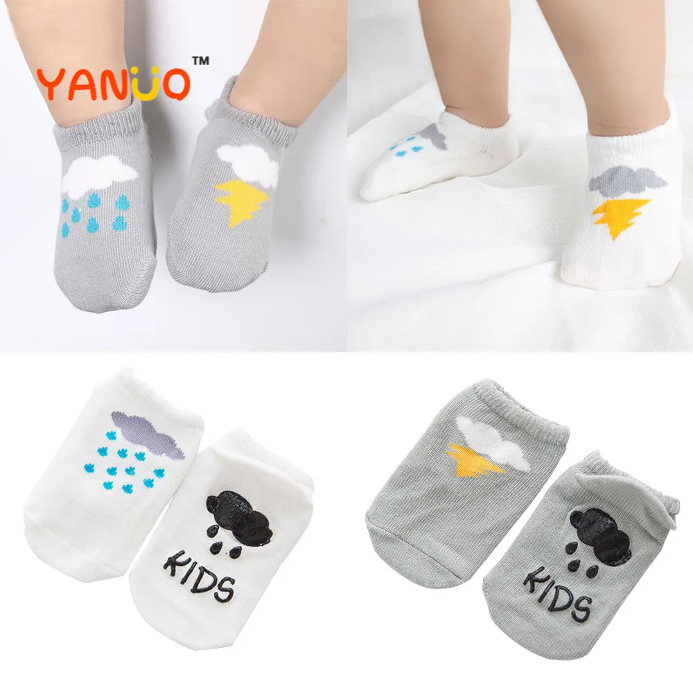 Calcetines antideslizantes con diseño de rayo para niños, calcetín de barco para niños, moderno, asimétrico, con dibujos animados