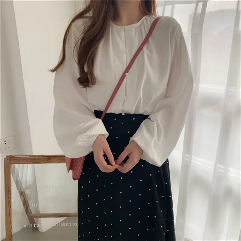 

Alien Kitty Casual White Student O-Neck Fashion Sweet Brief All Match Female Streetwear Simple Fresh Lantern Sleeves Free Shirts