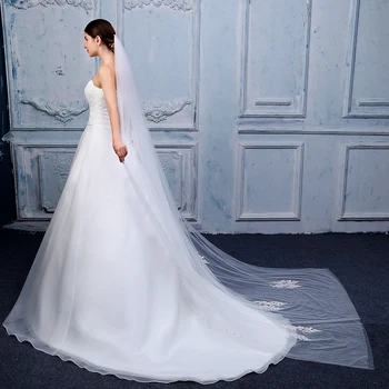 

new woman two layers chapel veil soft Tulle lace flower with cut edge veils velo de novia Wedding dress accessories with comb