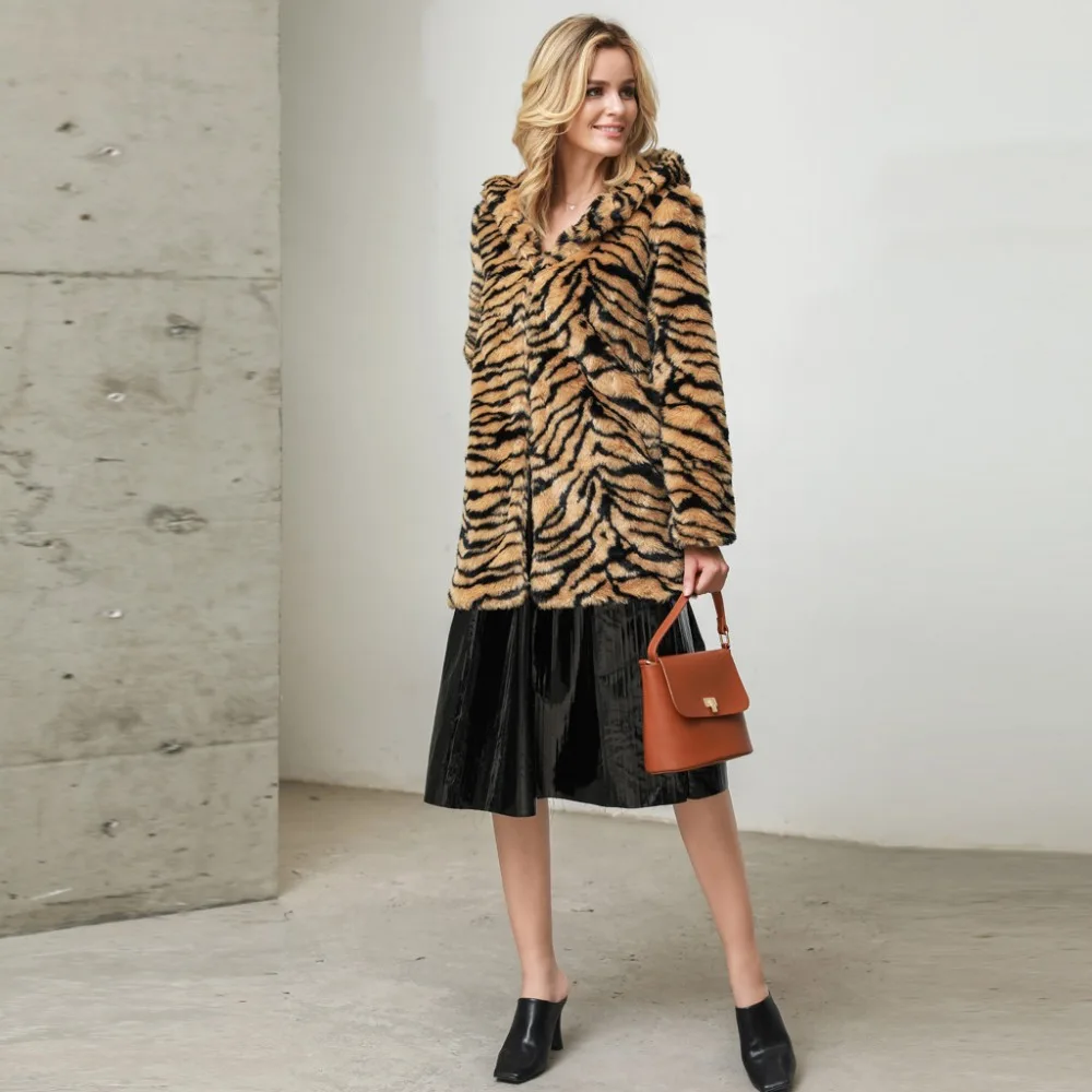Осенне-зимняя модная женская длинная верхняя одежда из искусственного меха, куртки, теплое плюшевое пальто с принтом тигра, Повседневная Уличная Женская куртка