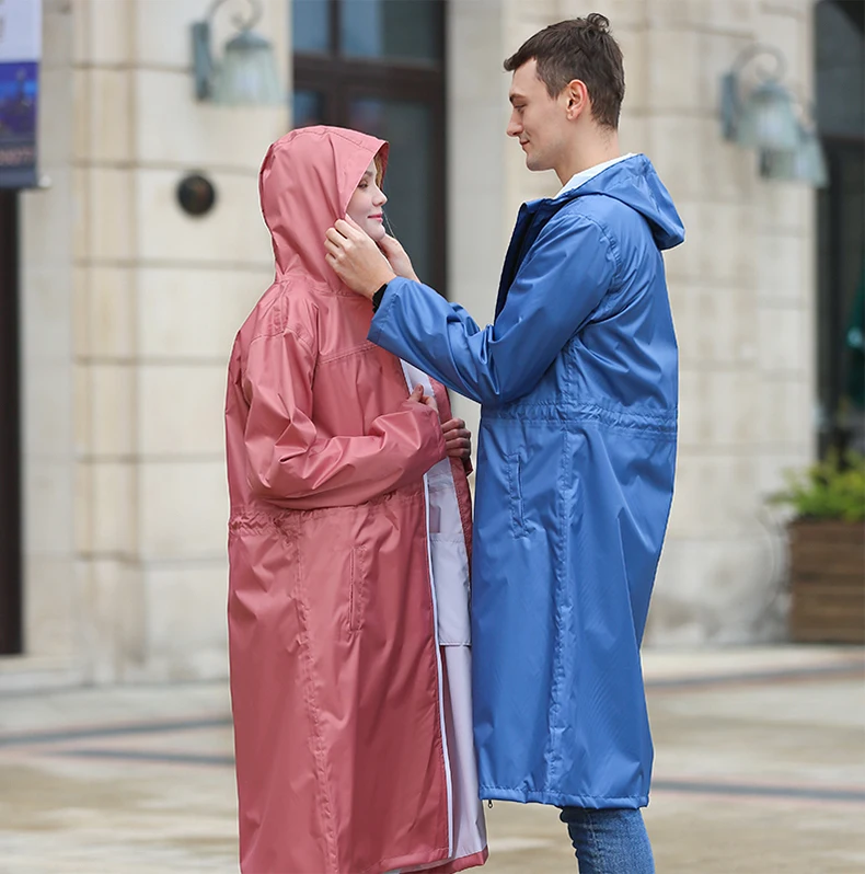 Barsati Raincoat Britain, SAVE 43 