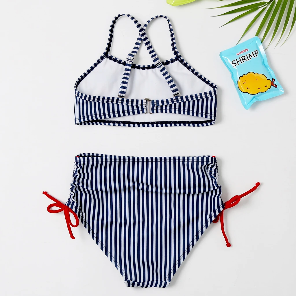 New Beachwear Mum and Me Bikini Flower Hand stitching Swimsuit Strip for Girl and Women Family Match Swimwear