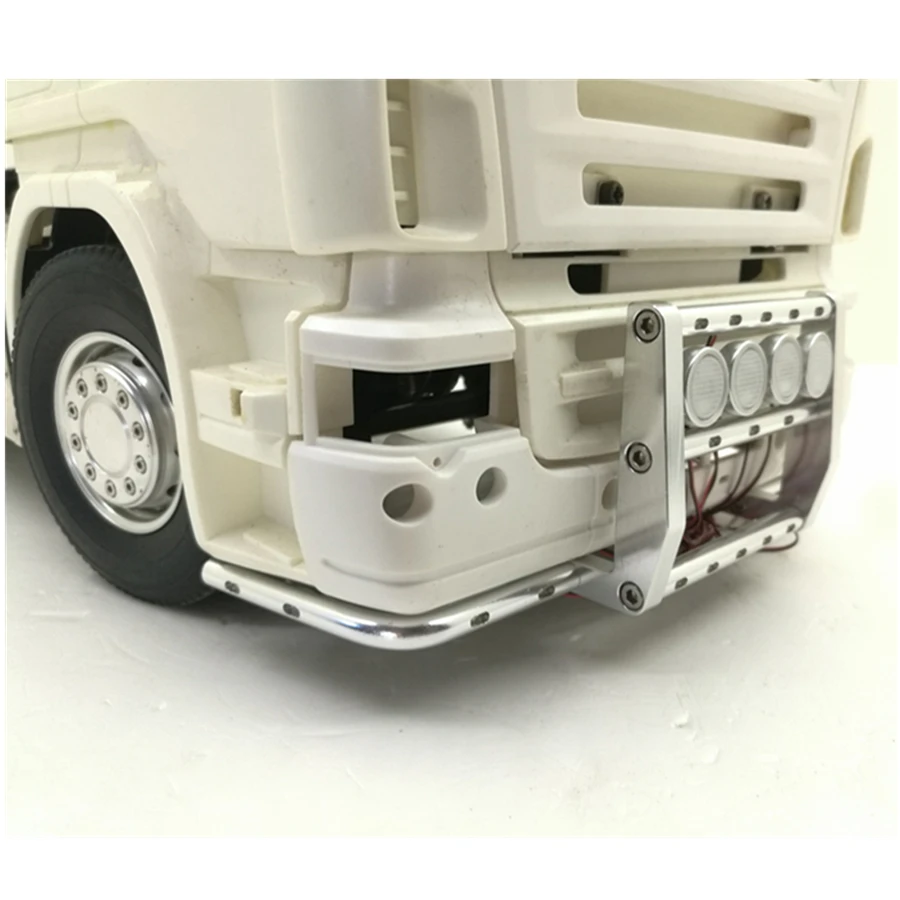 Металлический передний бампер со светодиодный подсветкой для трактора Tamiya 1/14 RC ACTROS SCANIAA R620 R730 56323