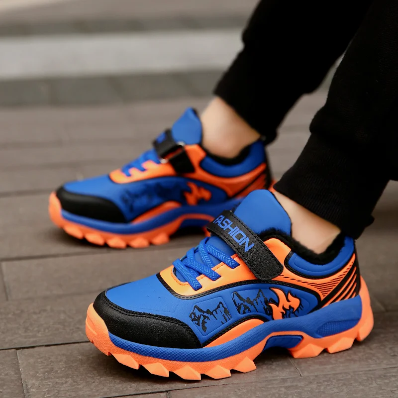 New Kids Boy Brand Sneakers Warm Fur Children Running Shoes Designer Big Boy Gym Shoes Outdoor PU Leather Fur Sneakers Boy