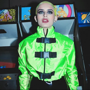 

Ms. Harajuku short baseball jacket 2019 autumn dew navel high collar fluorescent green cacaco bag buckle locomotive coat top