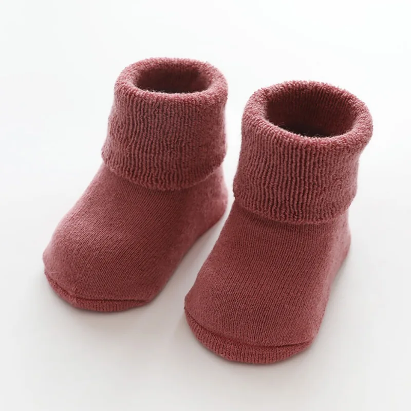 Нескользящие носки ярких цветов для малышей; однотонные короткие носки для малышей; хлопковые мягкие кружевные носки для младенцев; теплые зимние носки для малышей - Цвет: MV0104R