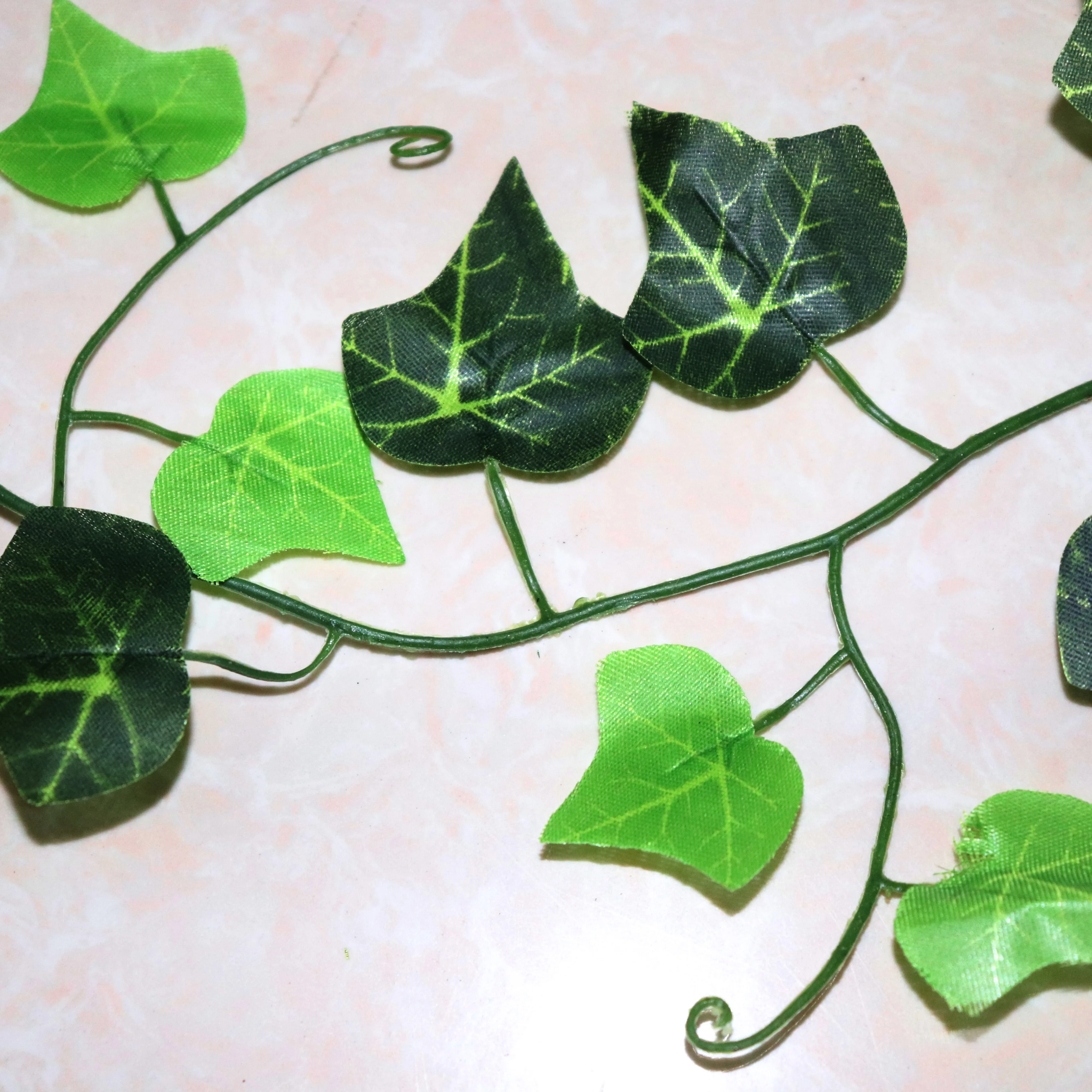 Tanie 100 sztuk liść 1 sztuka 2.4M Home Decor sztuczny liść bluszczu girlanda roślinna sztuczne sklep