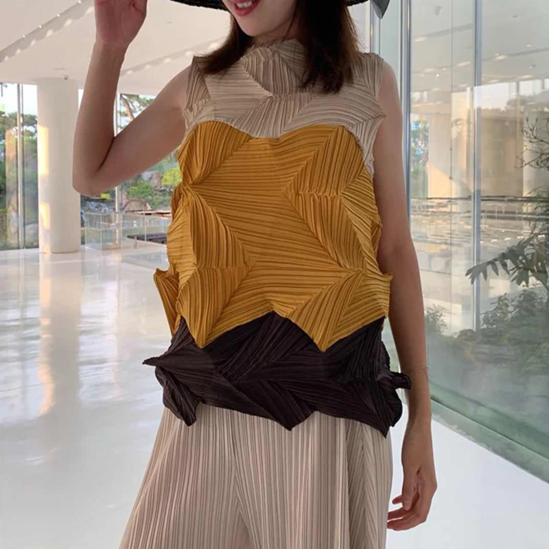 

Miyake 2019 New Summer Design Casual Tops Sleeveless O-Neck Patchwork Irregular Pleated T-shirt Plus Size Women Top