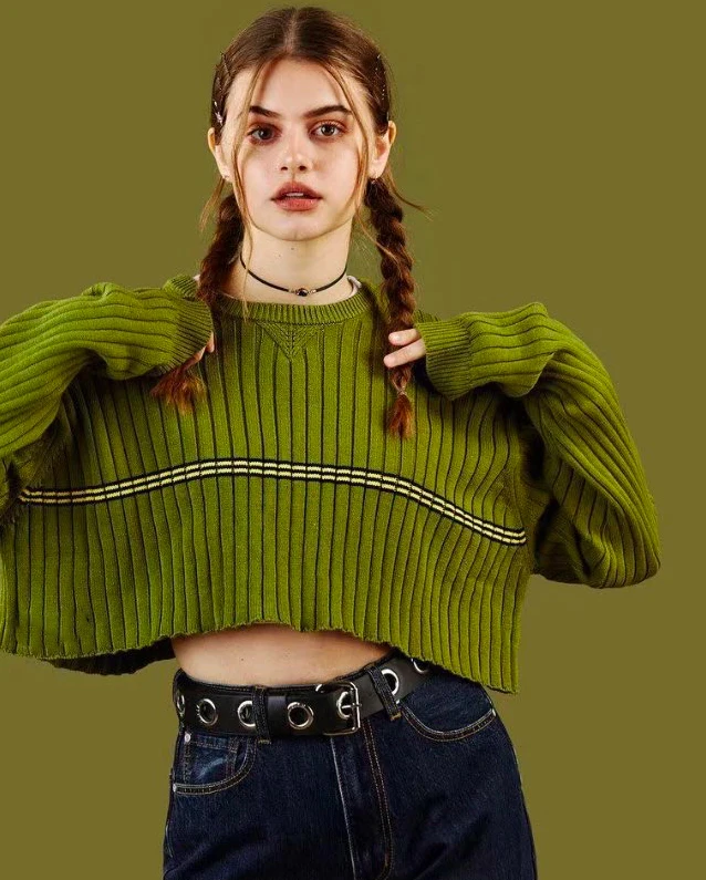 

2019 Autumn Winter New Retro Striped Navel Short Long Sleeve Sweater Round Neck Sweater Women