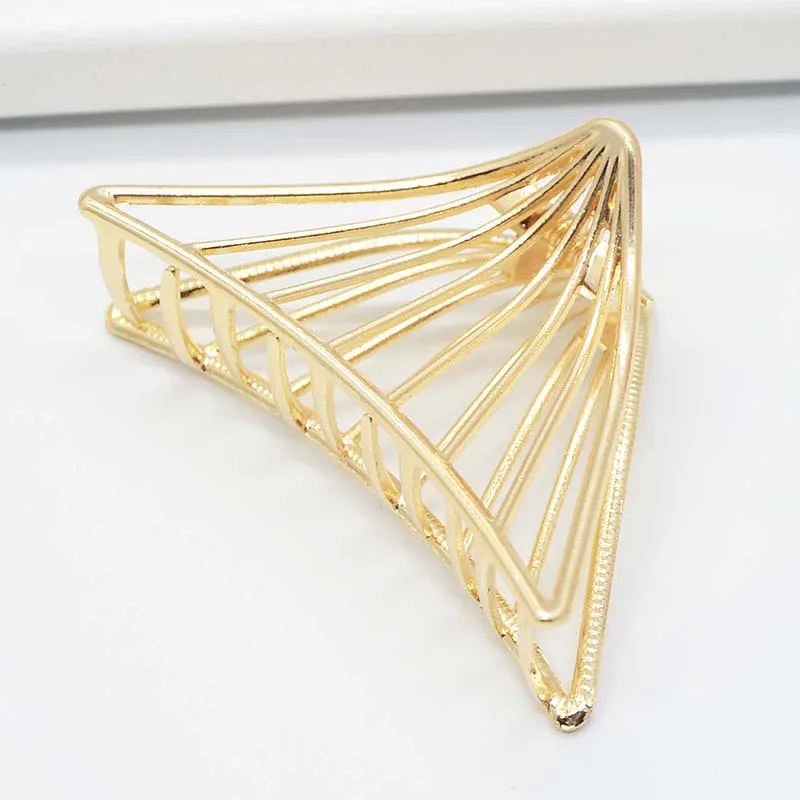 10932360448_837837888