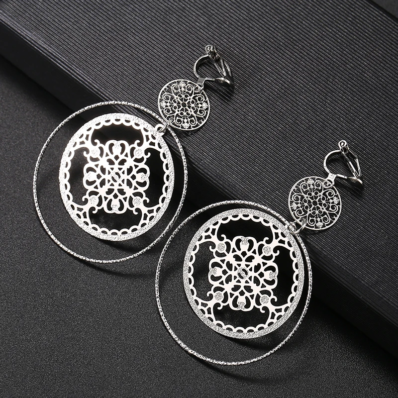 Hollowed Dsic Textured Round Clip on Earrings No Piercing Big Circle Hoop Ear Clips For Women Girl Party Gift Jewelry ear clip earrings clip earrings ear clip hoop earrings ear accessories