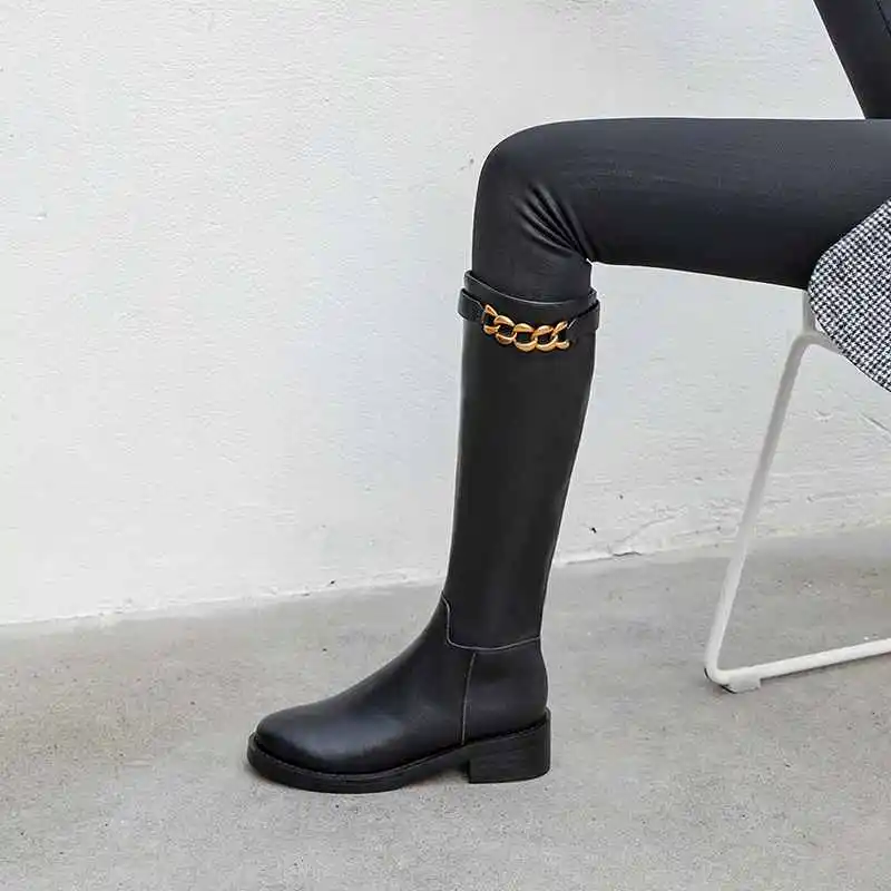 Brand riding boots women's motorcycle boots genuine leather metal chains med-heels gorgeous knee high boots women knight boots - Цвет: Черный