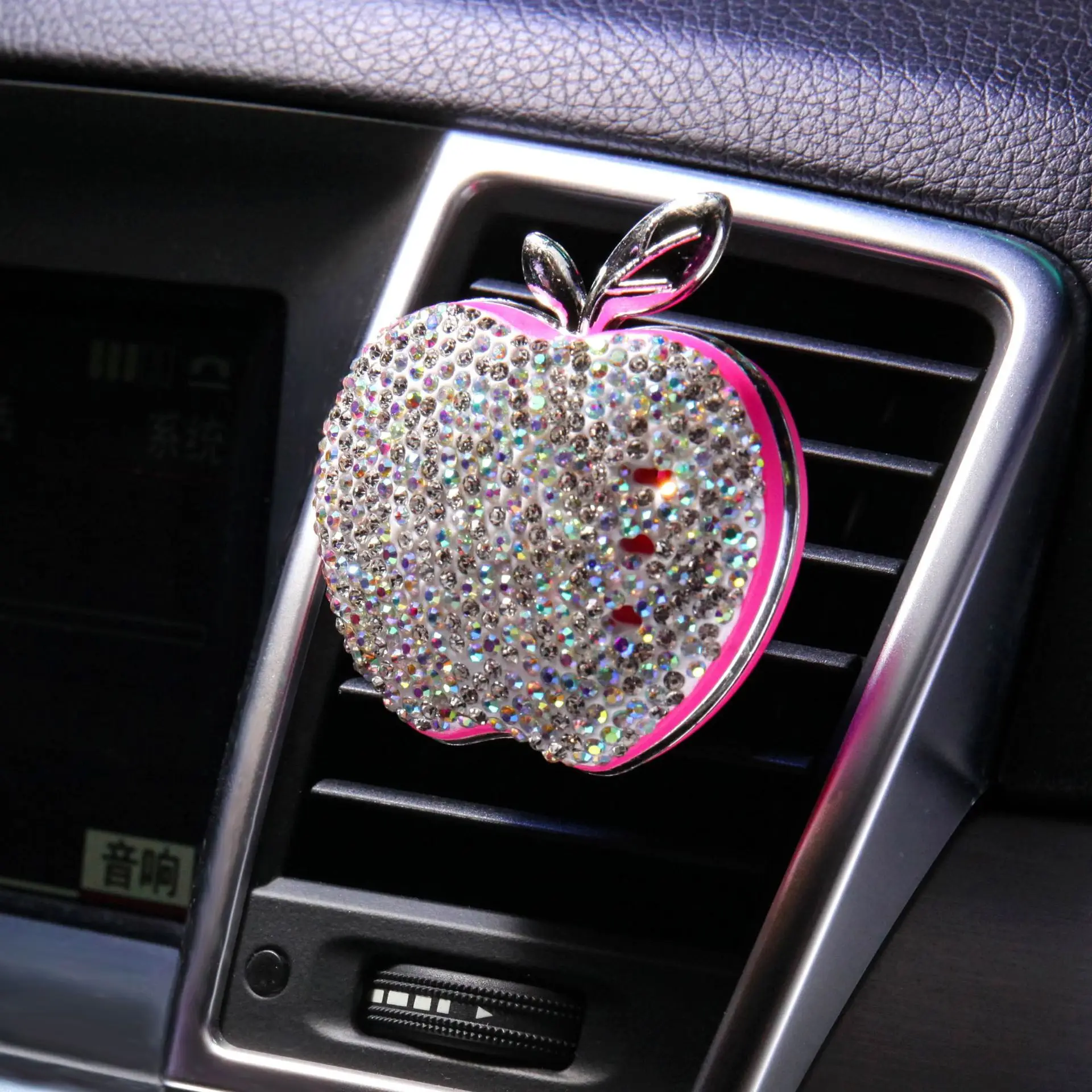 Новая стильная автомобильная пепельница креативный автомобиль с инкрустацией стразами пепельница с светодиодный подсветкой с инкрустацией стразами автомобильная пепельница