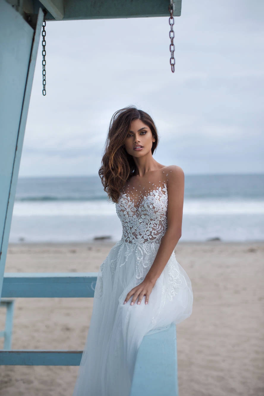 Vivian's Bridal простое мягкое Тюлевое свадебное платье элегантный кружевной с бисерной вышивкой Кнопка Иллюзия сетки развертки поезд свадебное платье