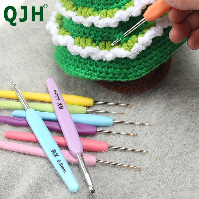 Crochet Kit Piezas De Ganchillo Con Mango Egonu00f3mico, 2,0 Mm