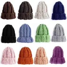 Новинка, Женская осенне-зимняя вязаная шапка Skullies ручной работы, вязаная шапка карамельного цвета, вязаная крючком Теплая Лыжная шапка с манжетами