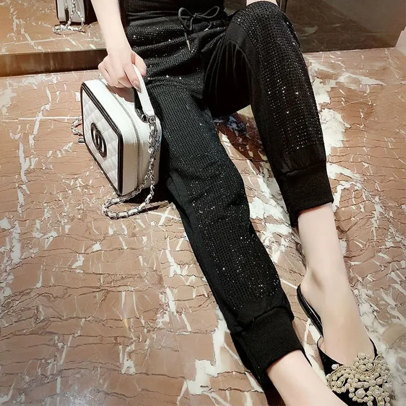Early Autumn New Heavy Industry Hot Drilling Beam Foot Casual Pant Wei Pants Women Fashion Casual Wild Loose Pants Tide 225