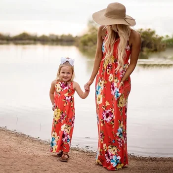 

Mother and Daughter Boho Dresses Fashion Parent-child Off-shoulder Dress Family Matching Outfits Mom sleeveless Printed Dresses