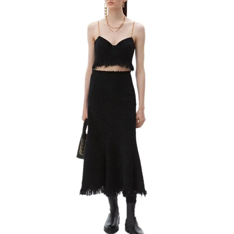 

2019 Two Piece Women Tweed Set Sexy Black Crop Tube Top + Tassel Long Fish Tail Tweed Skirt Set Runway Brand Outfit Suit Set