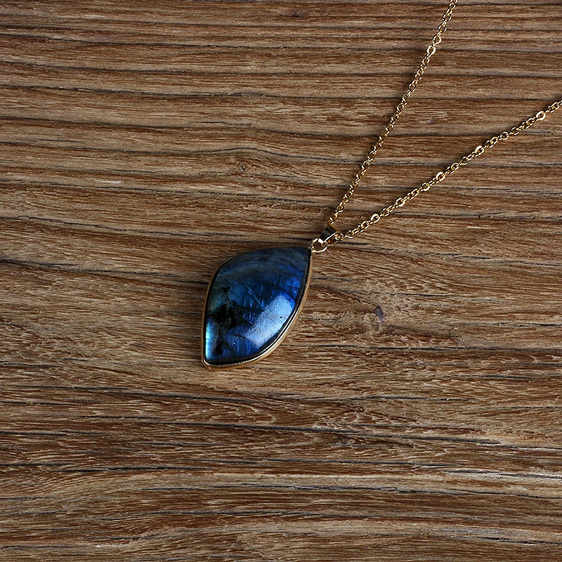 Natural Crystal Labradorite Pendant Necklaces Moonstone Sunstone Nature Stone Pendant Divination Spiritual Meditation Jewelry - Image 5