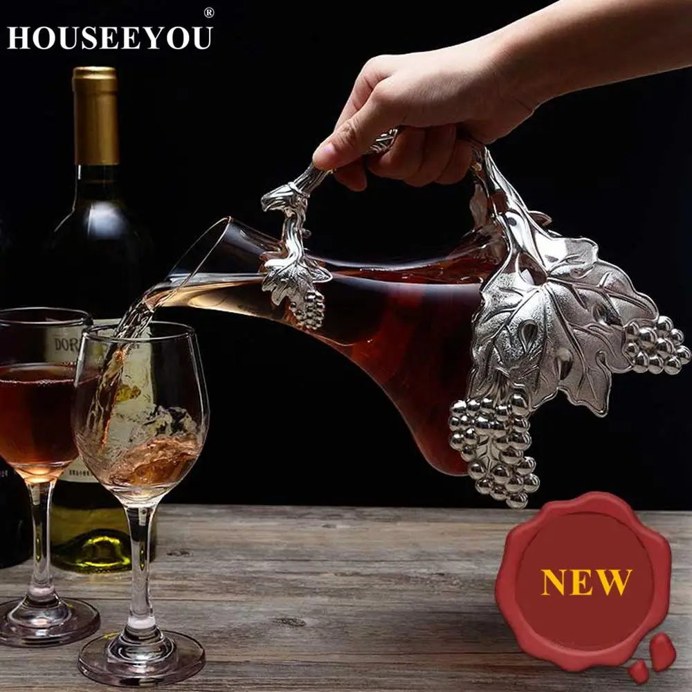 

Elegant Silver Gold Plated Enamel Grape Shape Glass Decanter Drinking Vessel Shape Wine Decanters Home Bar Tools Decor Crafts
