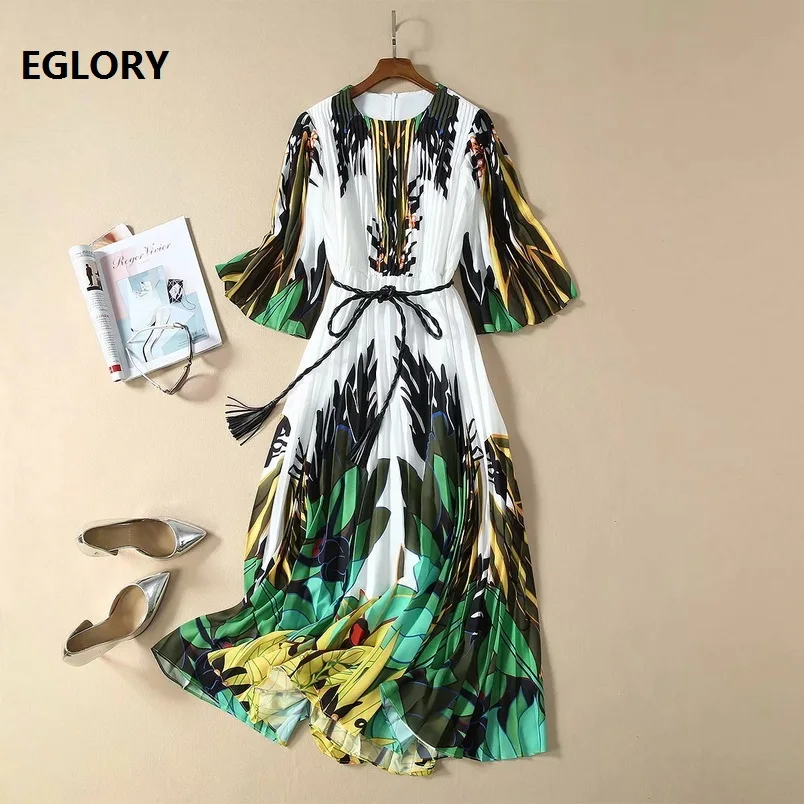 Женское длинное шелковое платье с геометрическим принтом плиссированное