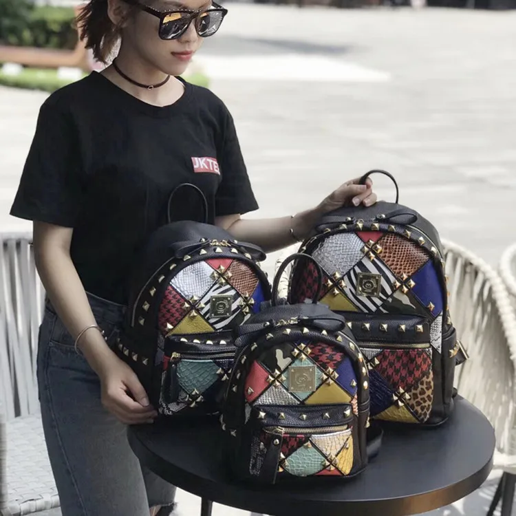

Rivet Backpack Geometric Patchwork Vocation Bag Travel Personality Backpack PU Leather Drop Shipping Blocking Color school bag