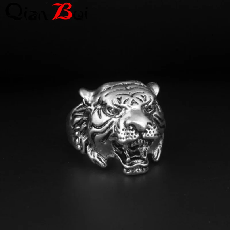 

QianBei 2019 Fashion Casual Leopard Cool Men Leopard Alloy Ring Tiger Rings Punk Wind Tigers Ring Individual Funny Person