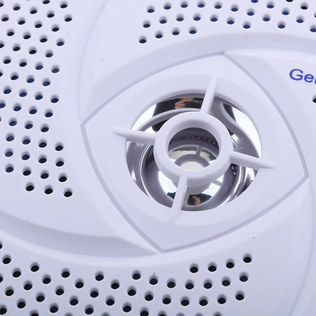 6.5 inch Marine Stereo Boat Speakers Amplified Full Range Stereo Sound Weather Resistant Flush Mount with 60W Power - White