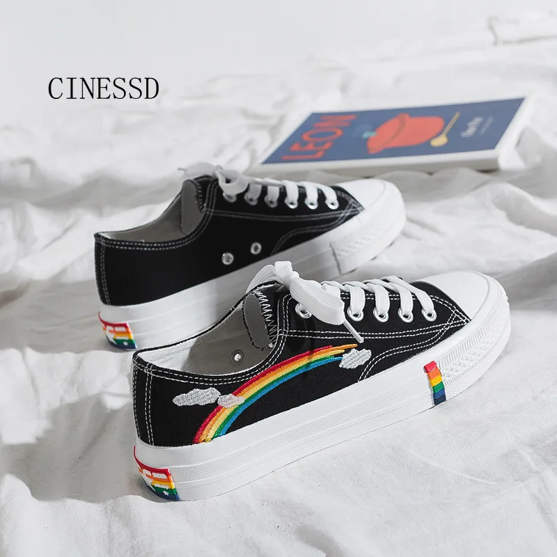Парусиновая обувь женские летние повседневные кроссовки на плоской подошве с