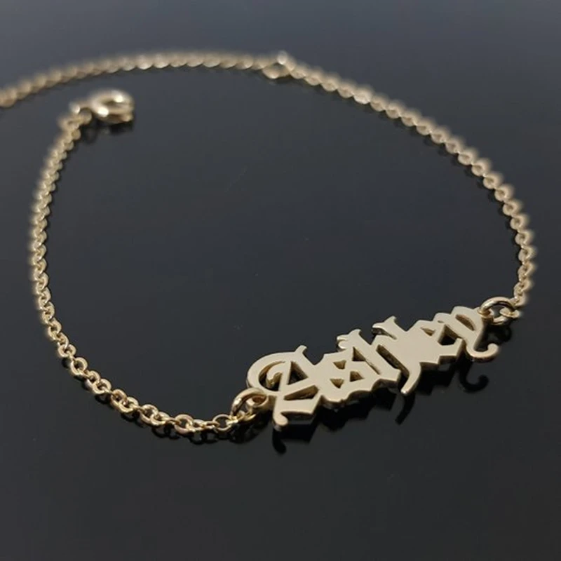 Прямая поставка с именами Pulseira, персонализированные ювелирные изделия, золото, Старое Английское имя, браслеты для женщин, подружки невесты, подарок, именная табличка, ручная ссылка