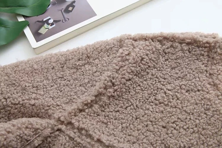 Женская новая плюшевая куртка размера плюс 4XL на осень и зиму, пальто из искусственного меха, повседневное Свободное пальто с карманами, пальто с мишкой Тедди неровной длины
