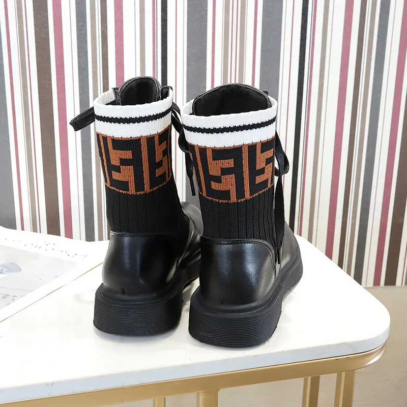 11560506692_503666043