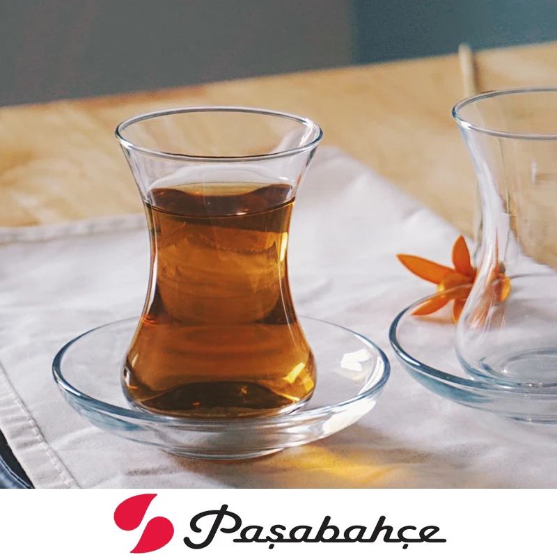 Элегантная чашка PASABAHCE в форме тюльпана для турецкого черного чая с блюдцем
